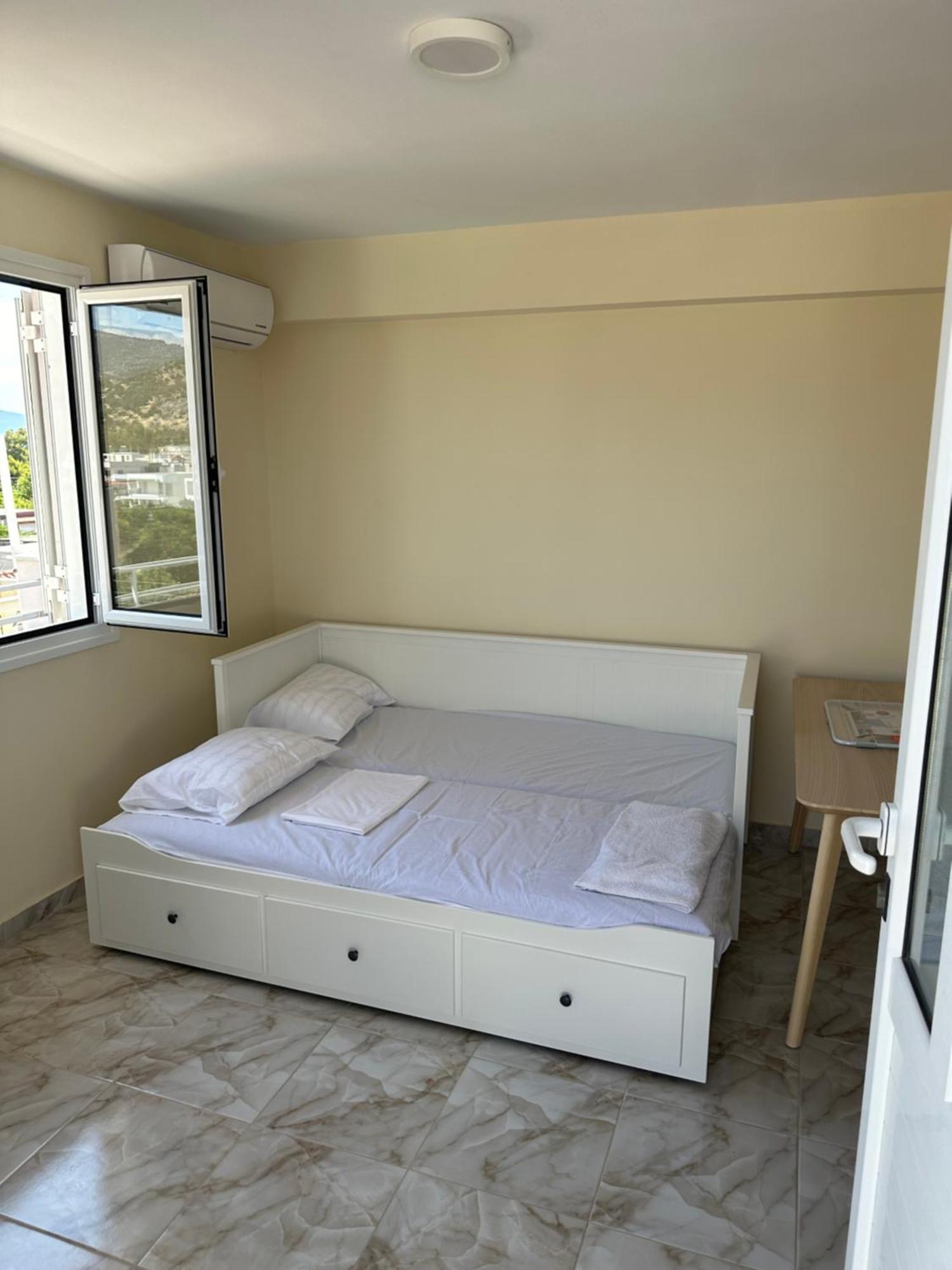 Eretria Apartment Exterior foto